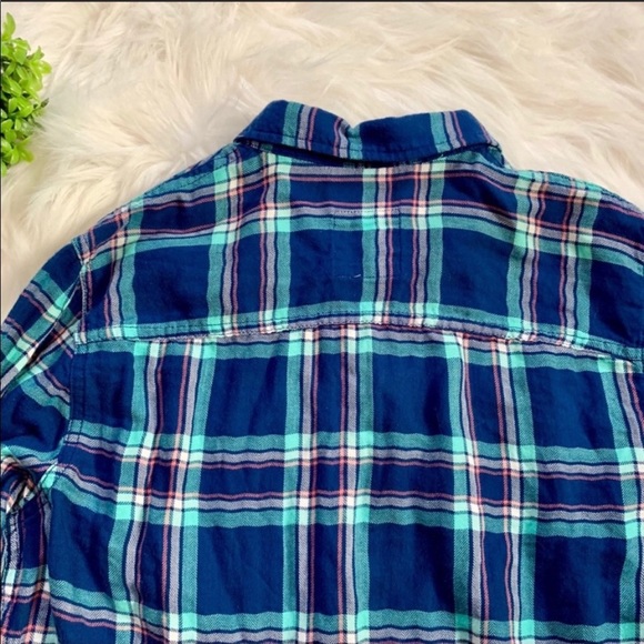 4/$25 Hollister | Plaid Button Down Shirt - Picture 6 of 6